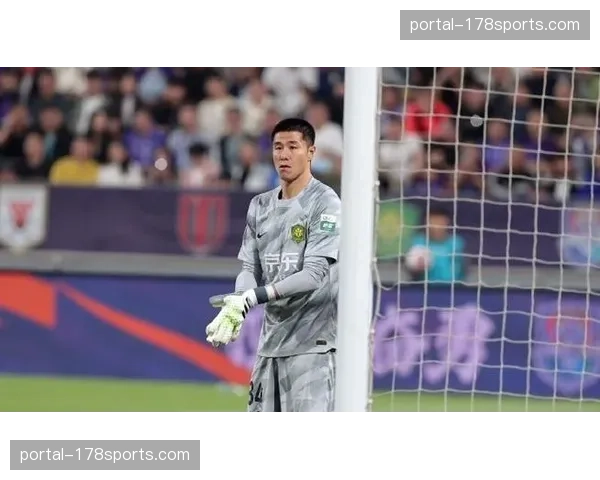 专访国安门将侯森：“扑救定位球，30%靠技术，70%靠对战术的事先预判”